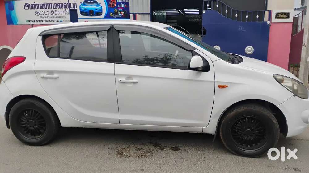 Hyundai I20 Asta Petrol 2009