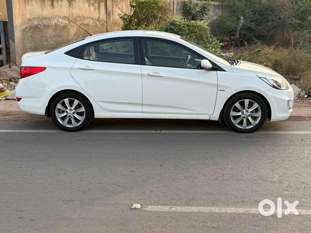 Hyundai Fluidic Verna 2012 Diesel 110000 Km Driven