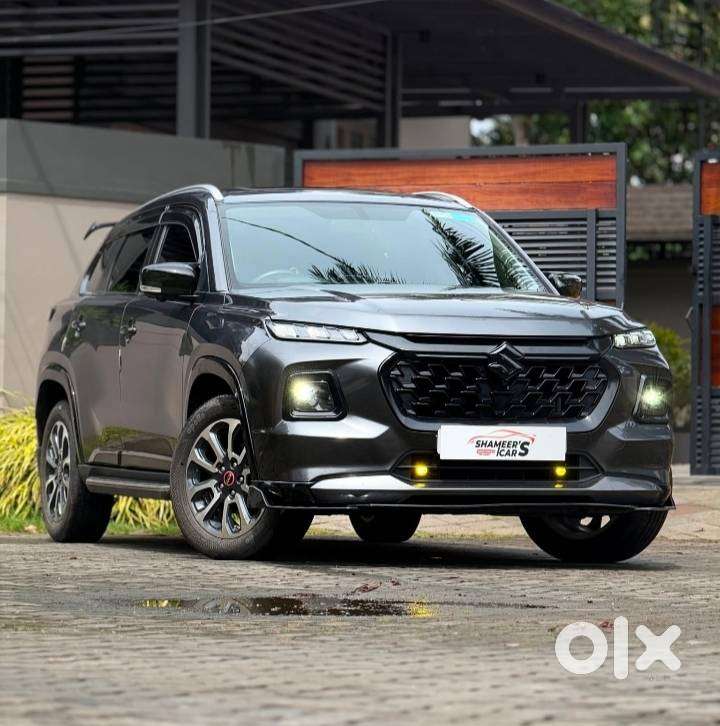 Maruti Suzuki Grand Vitara 1.5 Alpha Smart Hybrid At, 2023, Petrol