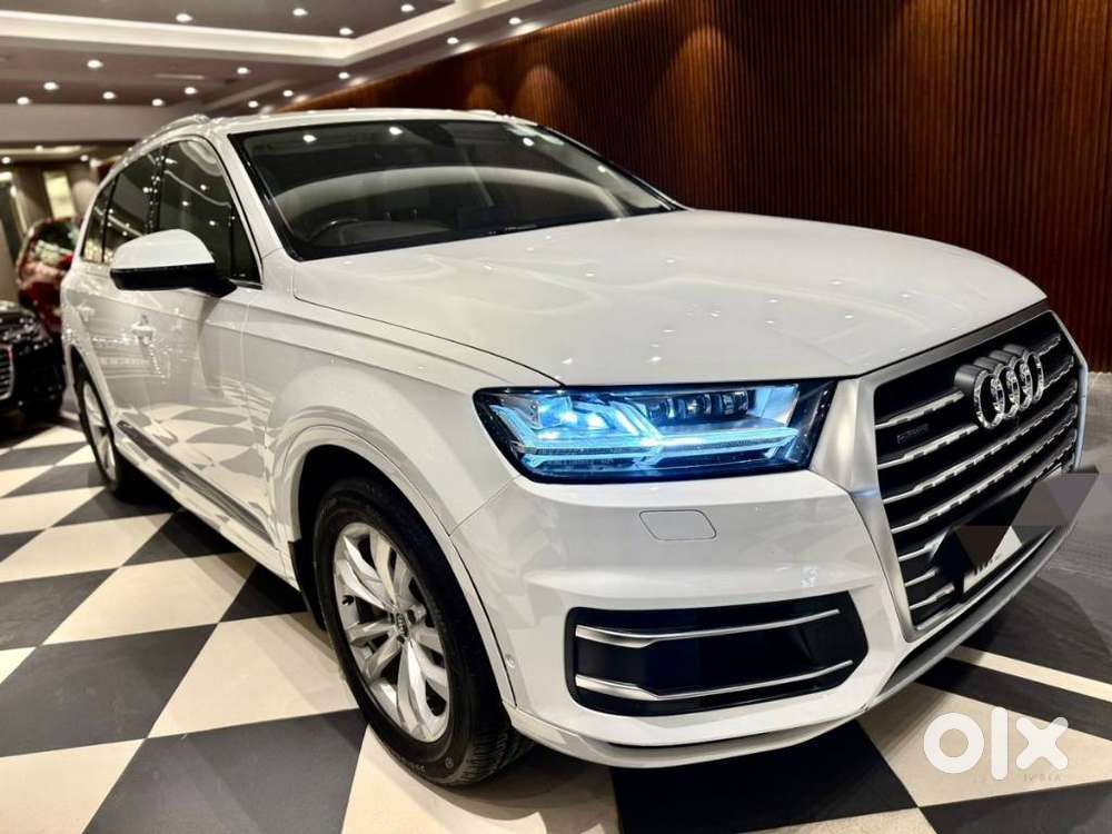 Audi Q7 3.0 Premium Plus 55 Tfsi, 2019, Petrol
