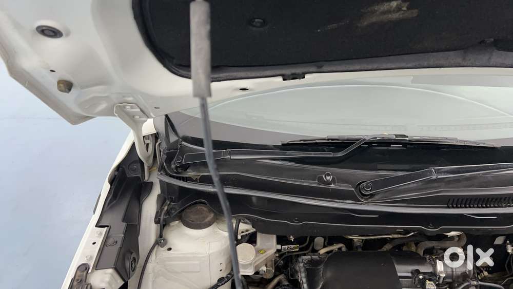 Maruti Suzuki Xl6 1.5 Alpha At, 2022, Petrol