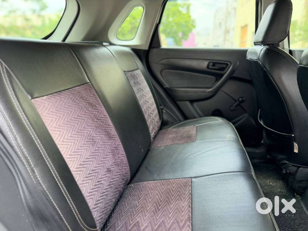 Maruti Suzuki Vitara Brezza Ldi Option, 2017, Diesel