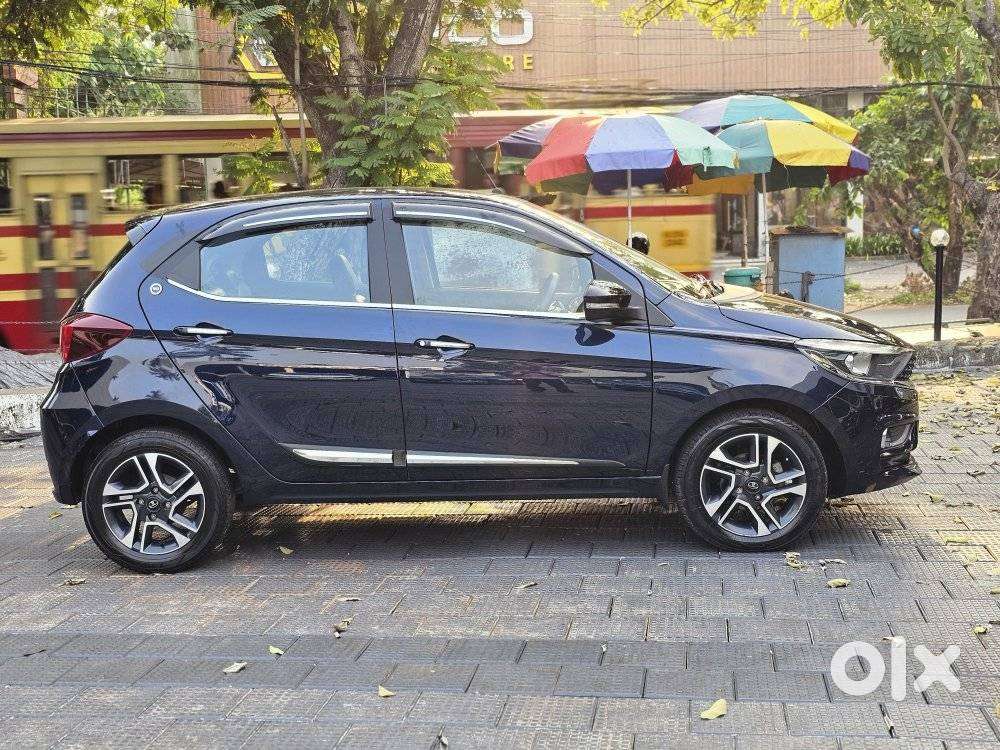 Tata Tiago 1.2 Revotron Xza Plus Amt, 2023, Petrol