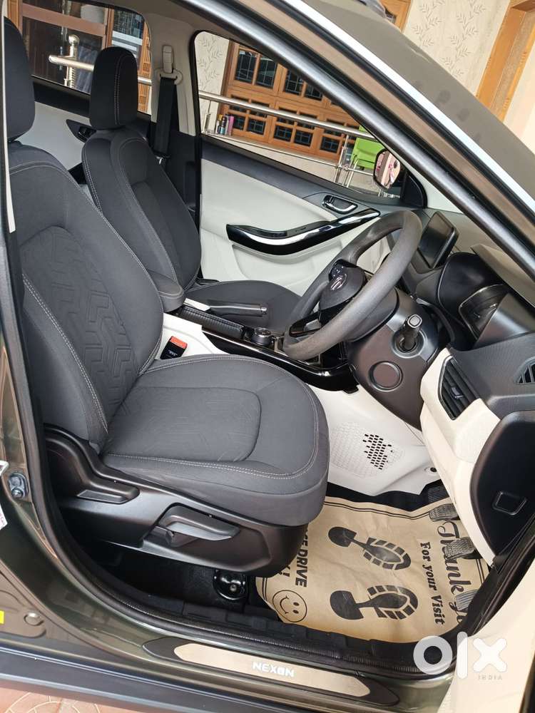 Tata Nexon 1.2 Revotron Xz Plus, 2020, Petrol