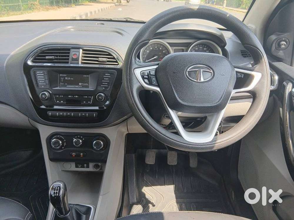 Tata Tiago Xz, 2017, Petrol