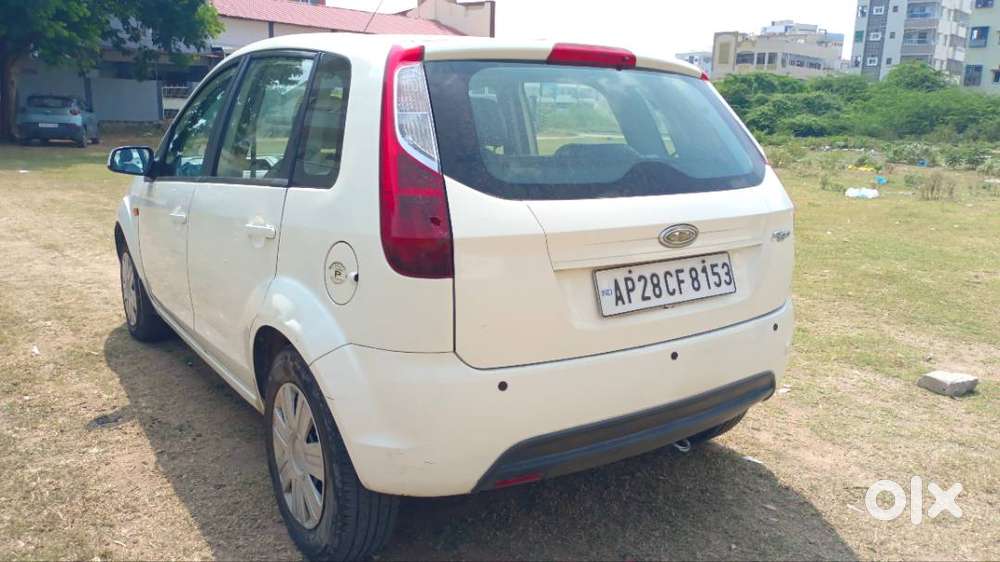 Ford Figo Lxi Duratec 2012