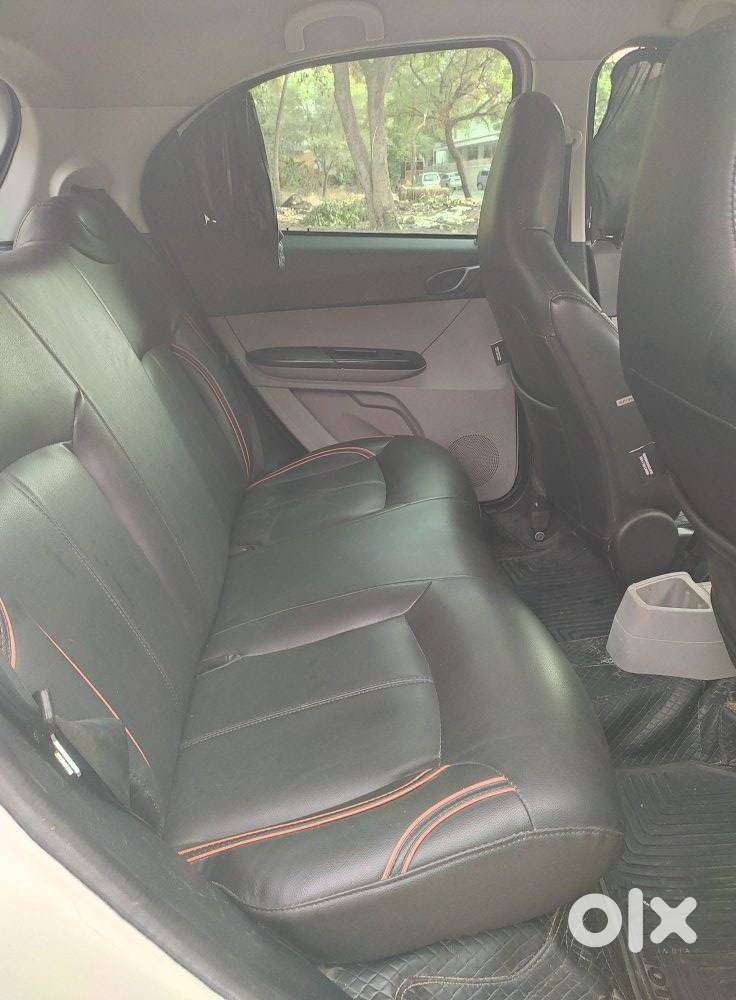 Tata Tiago 1.2 Revotron Xm, 2018, Petrol