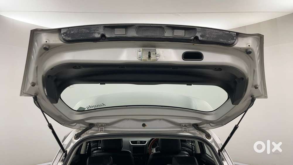 Maruti Suzuki Swift Vvt Vxi, 2014, Petrol