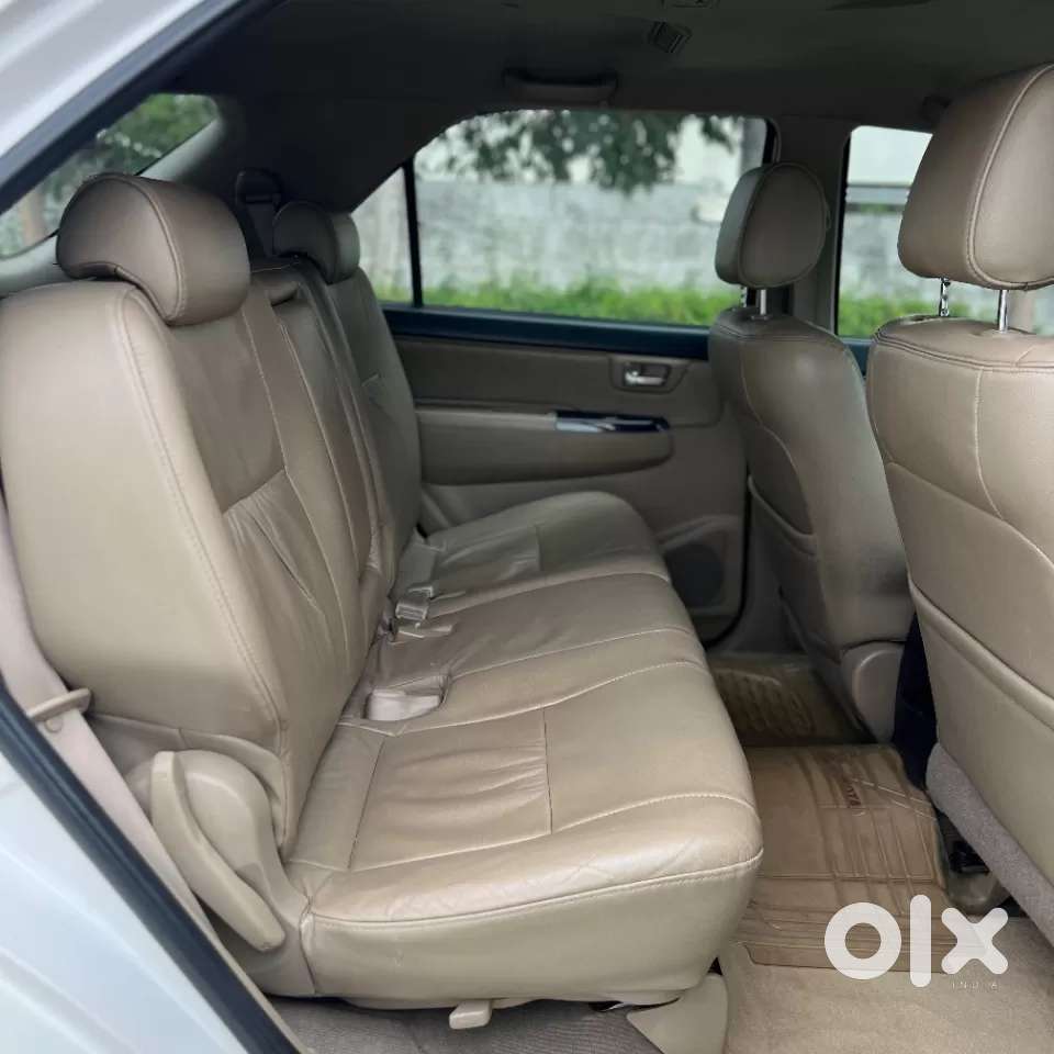 Toyota Fortuner 4x2 At, 2014, Diesel