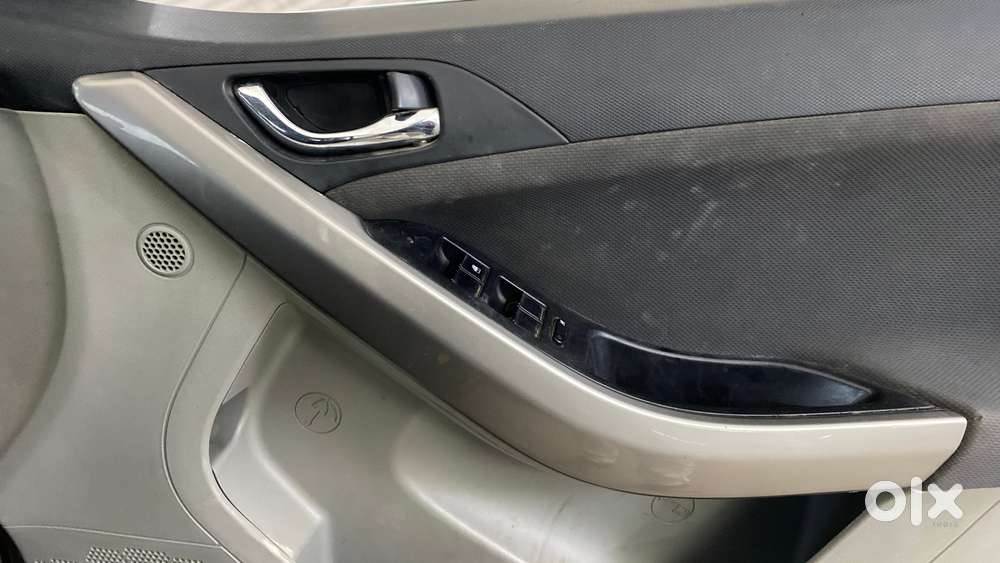 Tata Nexon 1.2 Revotron Xza Plus, 2019, Petrol