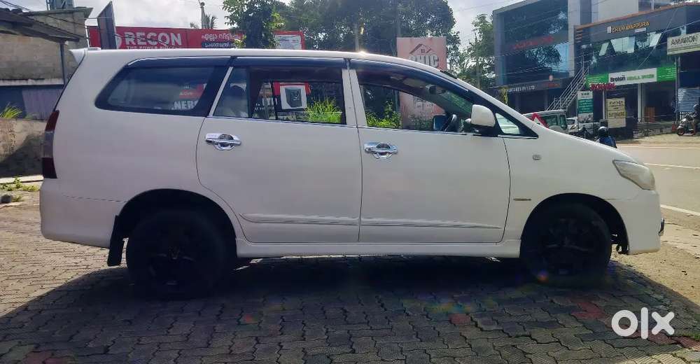 Innova 2014 G4