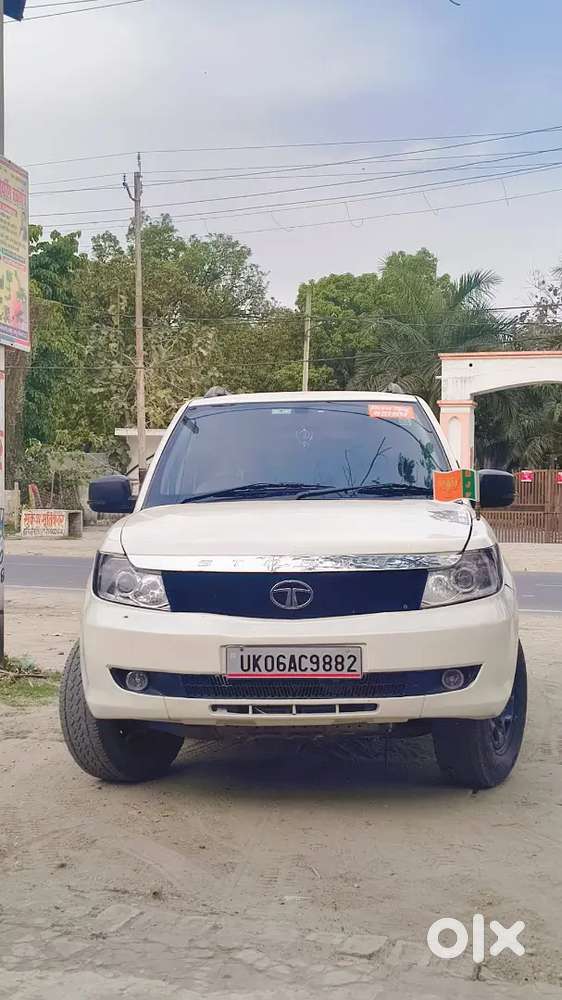 Tata Safari Storme 2014