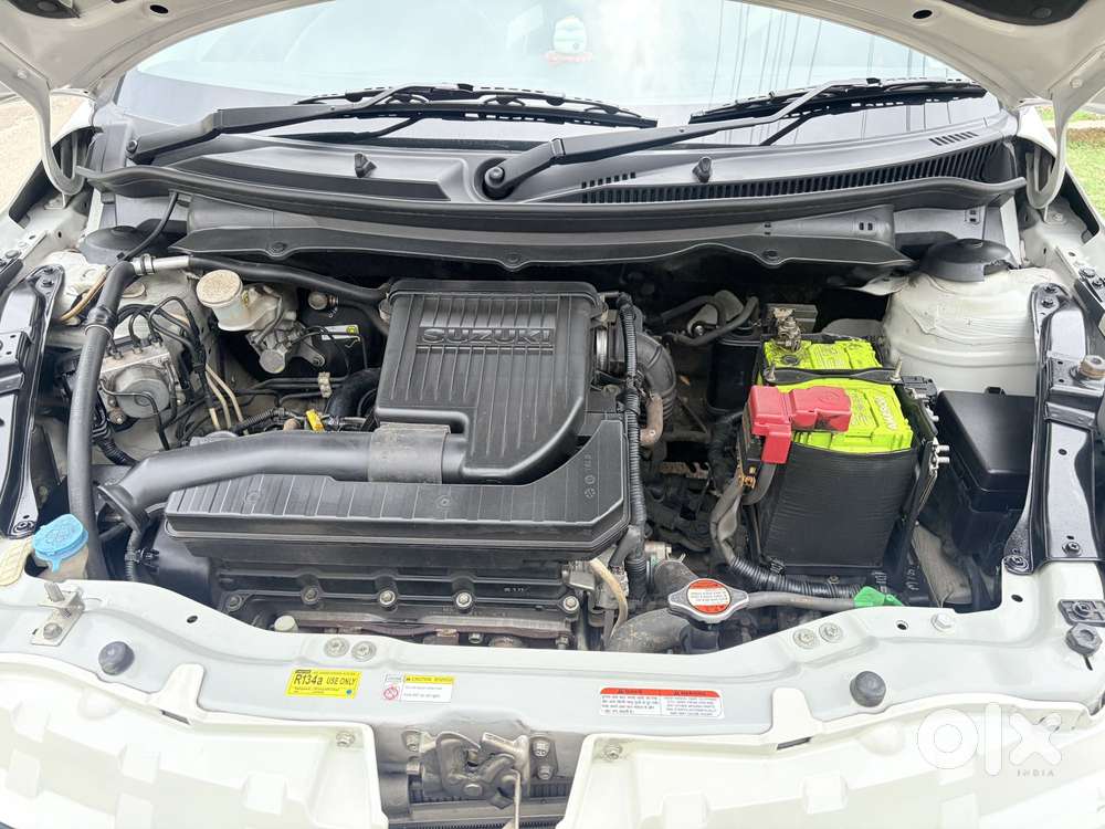Maruti Suzuki Swift Vxi Optional, 2017, Petrol