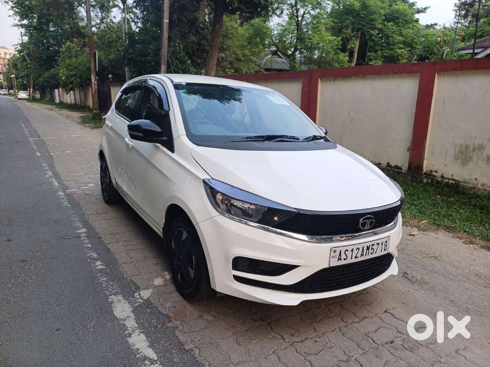 Tata Tiago 1.2 Revotron Xt (o), 2025, Petrol