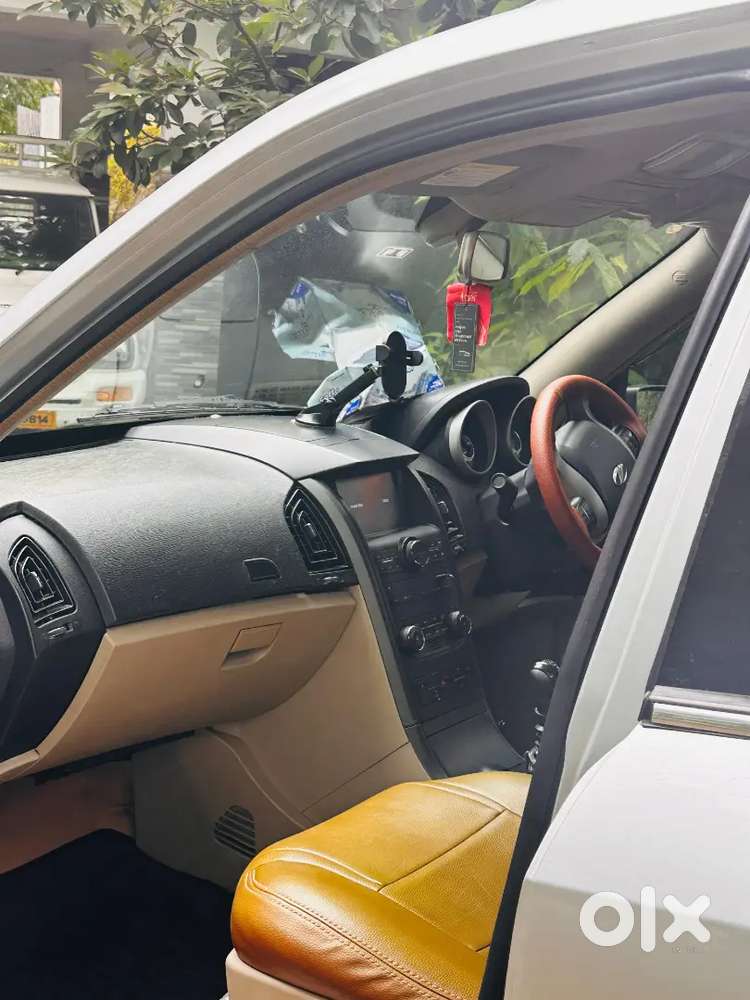 Mahindra Xuv500 2015 Diesel 99000 Km Driven