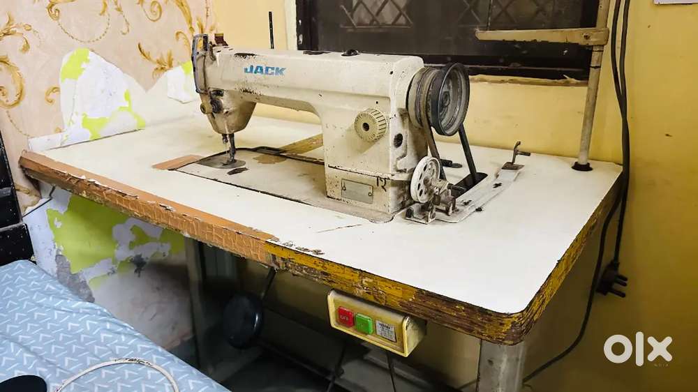 Jake sweing machine