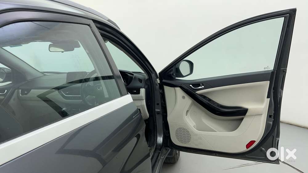 Tata Nexon 1.2 Revotron Xz Plus (s), 2021, Petrol