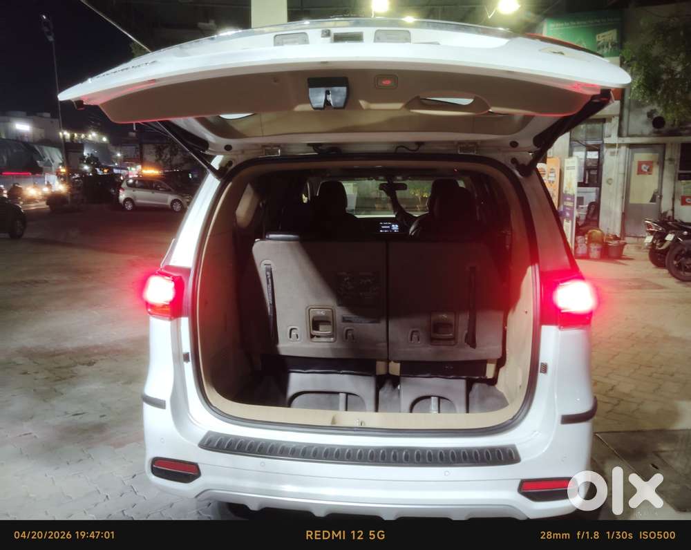 Kia Carnival Premium, 2020, Diesel