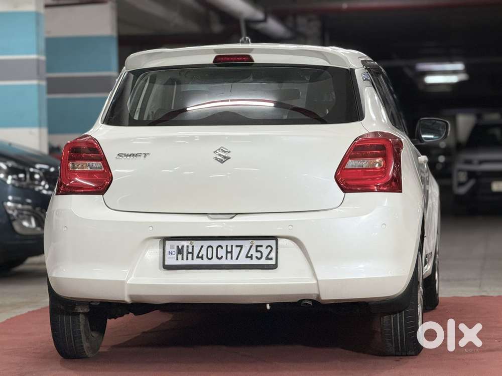 Maruti Suzuki Swift Vxi + Manual, 2022, Petrol
