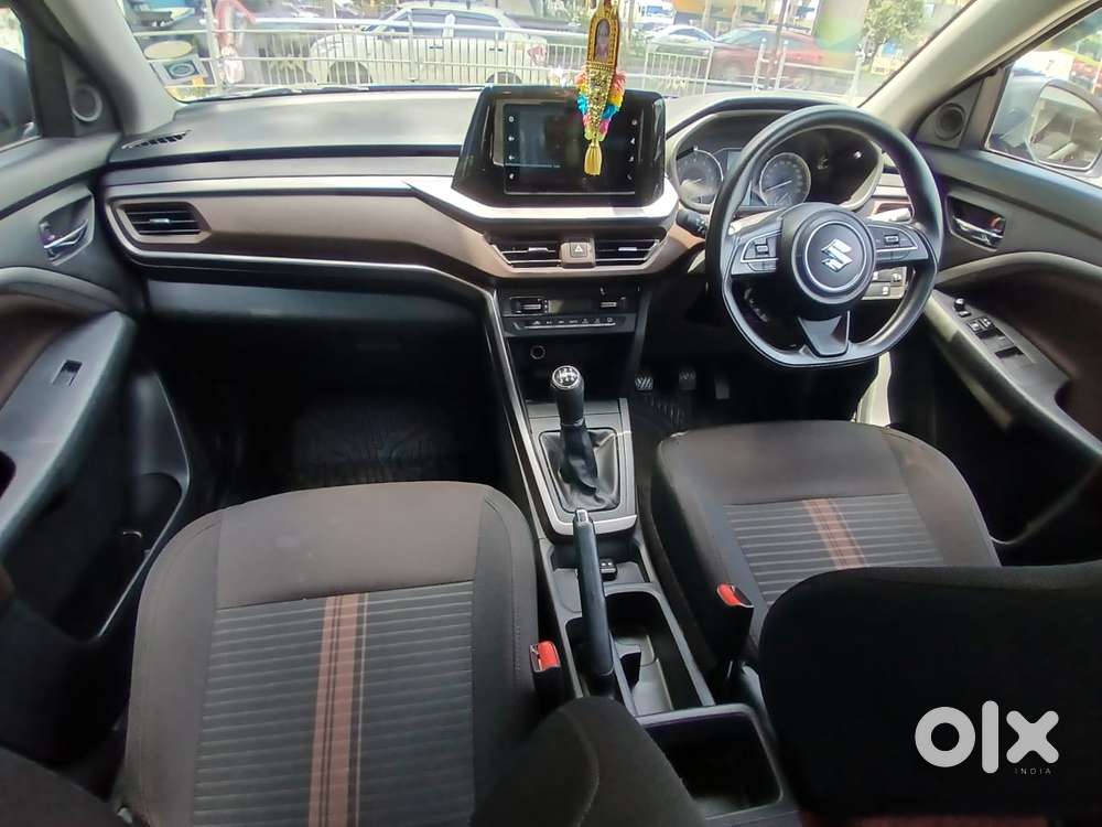 Maruti Suzuki Brezza 1.5 Zxi Smart Hybrid, 2022, Petrol