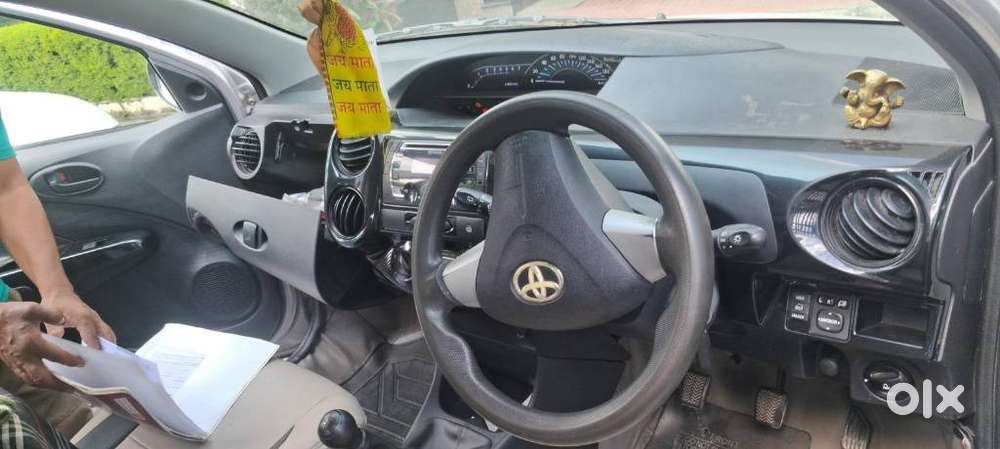Toyota Etios Cross 1.2l G, 2018, Petrol