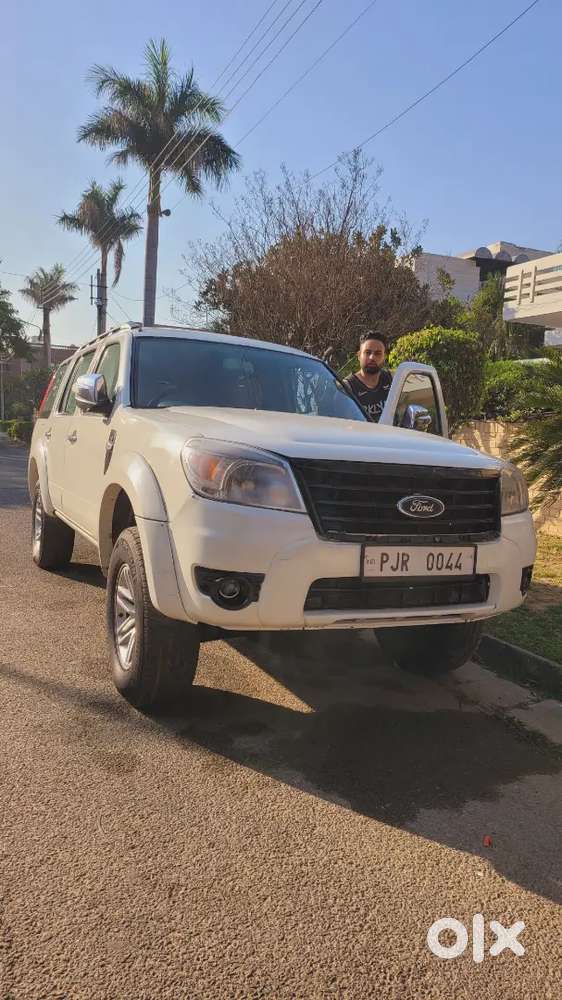 Ford Endeavour 2009 Diesel 150000 Km Driven