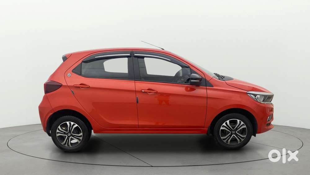 Tata Tiago 1.2 Revotron Xt Cng, 2023, Cng & Hybrids