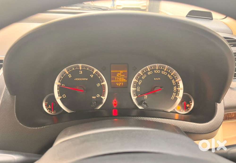 Maruti Suzuki Swift Dzire Vdi Bsiv, 2015, Diesel