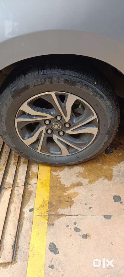 Toyota Innova Crysta [2020-ongoing] 2.4 Vx 8 Str, 2021, Diesel