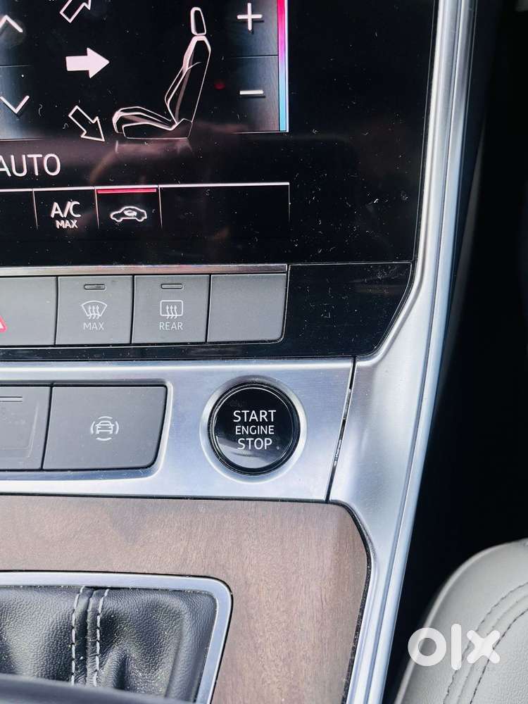 Audi A6 Technology 45 Tfsi W/o Matrix, 2025, Petrol