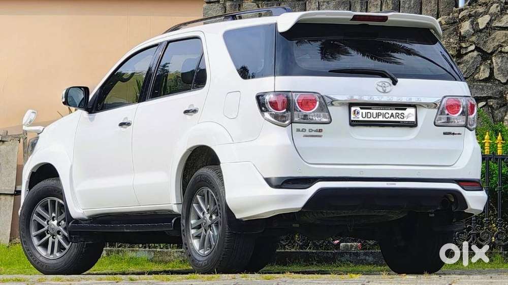 Toyota Fortuner 3.0 4x2 Automatic, 2012, Diesel