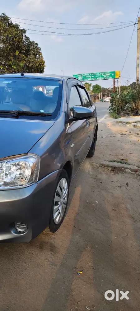 Toyota Etios 2014 Diesel 175000 Km Driven