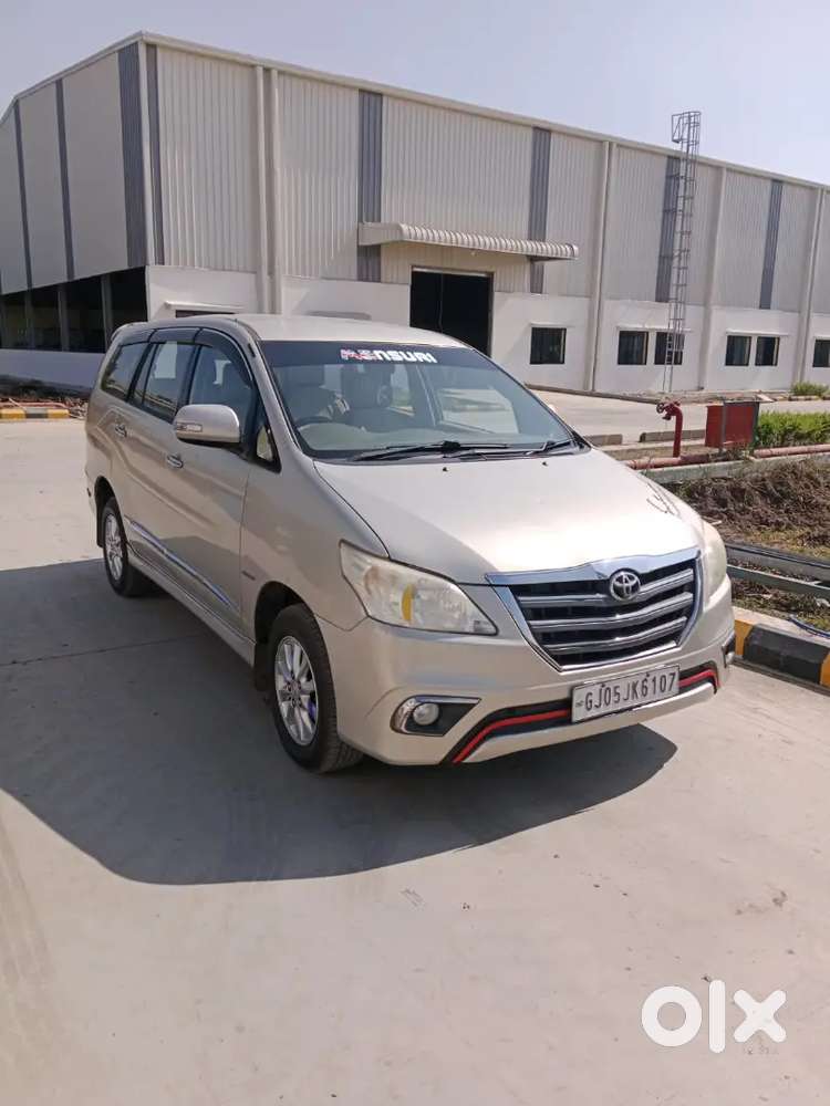 Toyota Innova 2014 Diesel 21000 Km Driven