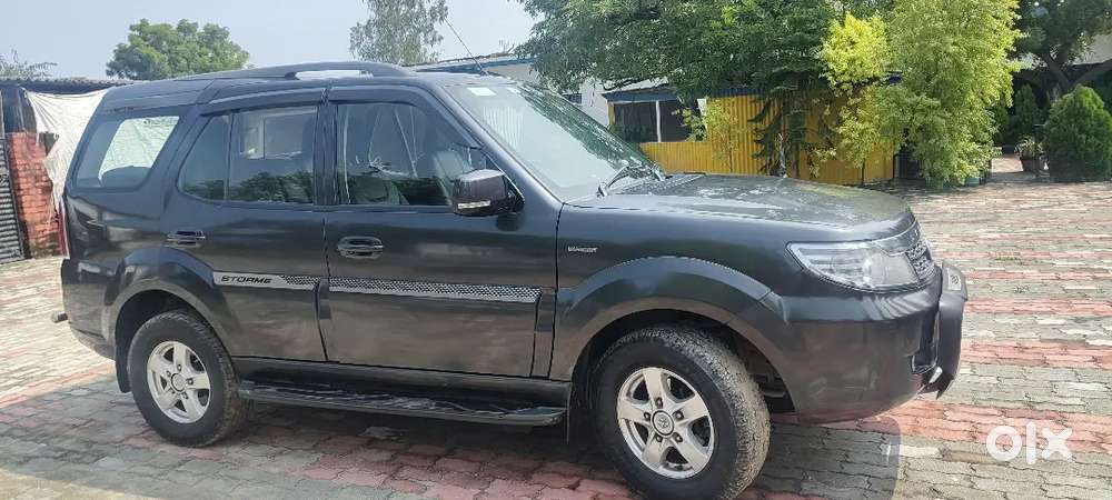 Tata Safari Storme 2017 डीज़ल