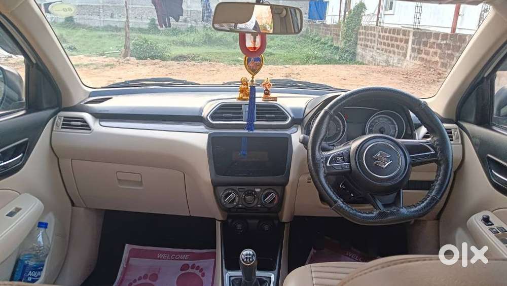 Maruti Suzuki Swift Dzire 1.3 Zxi, 2023, Petrol