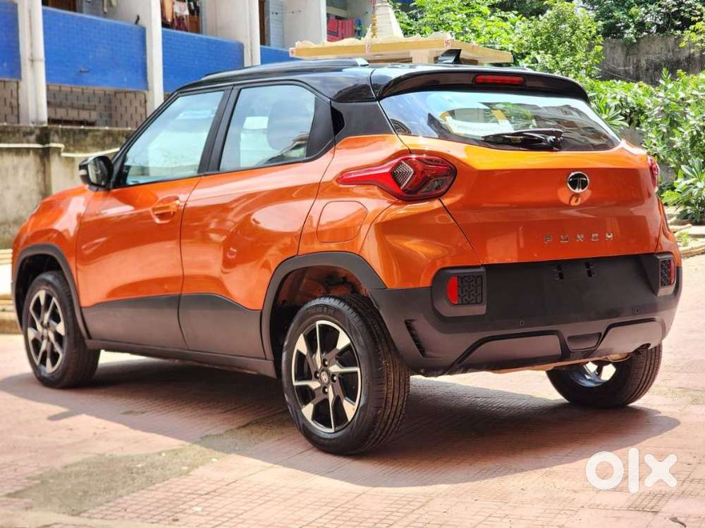 Tata Punch Creative Dual Tone Mt Sunroof, 2026, Petrol