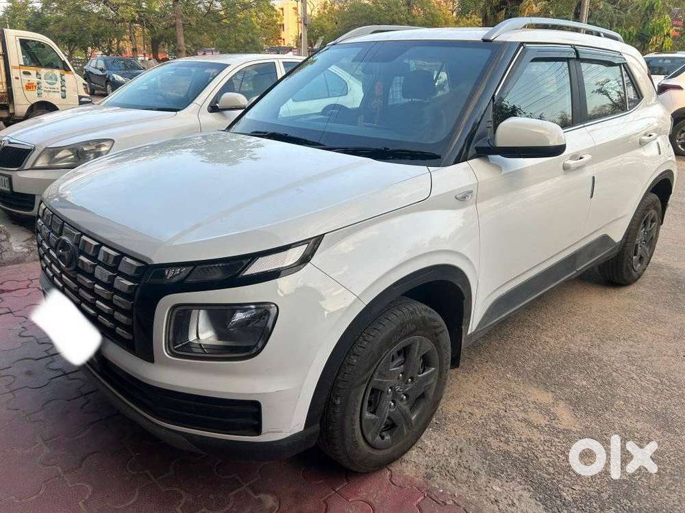 Hyundai Venue S Mt 1.2 Kappa, 2023, Petrol