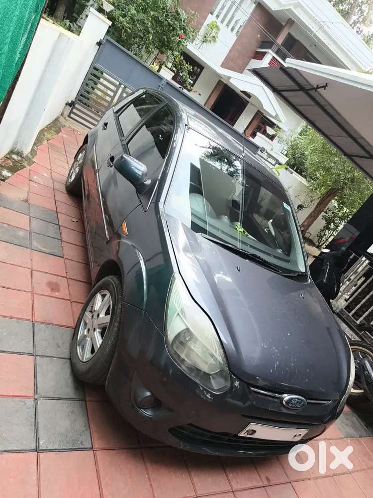 Ford Figo Trend Diesel 2012 Car