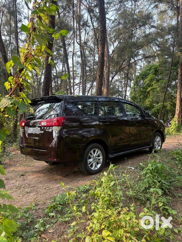 Toyota Innova Crysta 2020