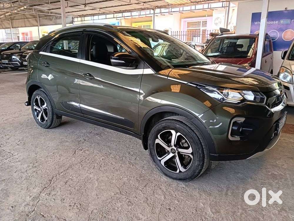 Tata Nexon 1.2 Revotron Xza Plus, 2022, Petrol