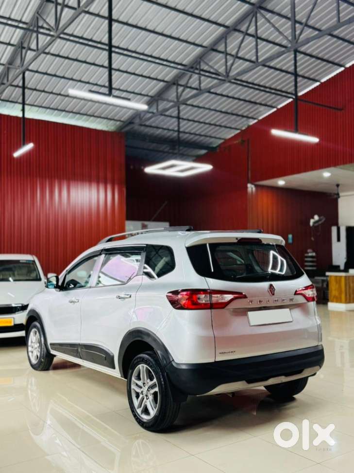 Renault Triber Rxz, 2024, Petrol