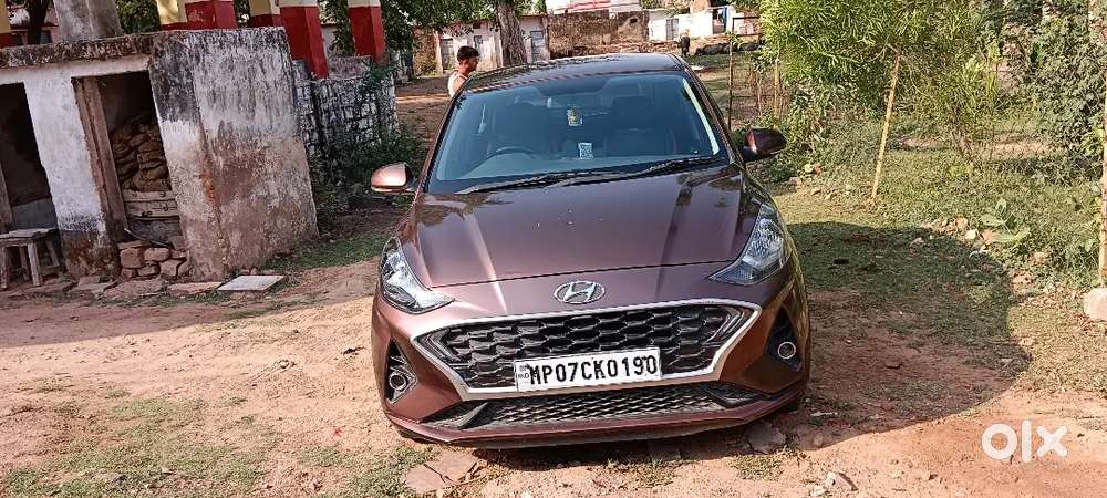 Hyundai Aura Petrol 2021 - Manual
