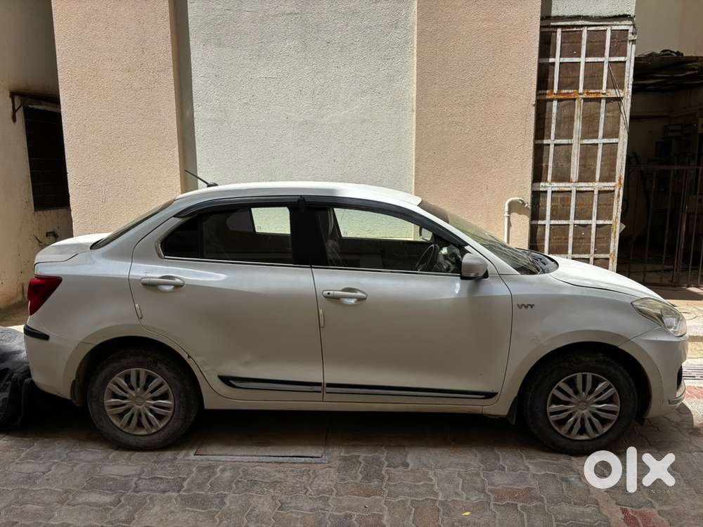 Maruti Suzuki Dzire 2018 Petrol Well Maintained