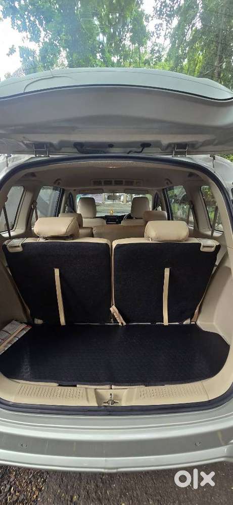 Maruti Suzuki Ertiga Zxi At, 2021, Petrol