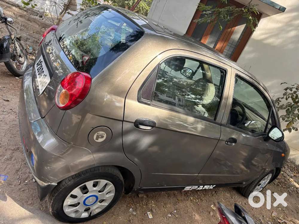 Chevrolet Spark 2010 Petrol Well Maintained