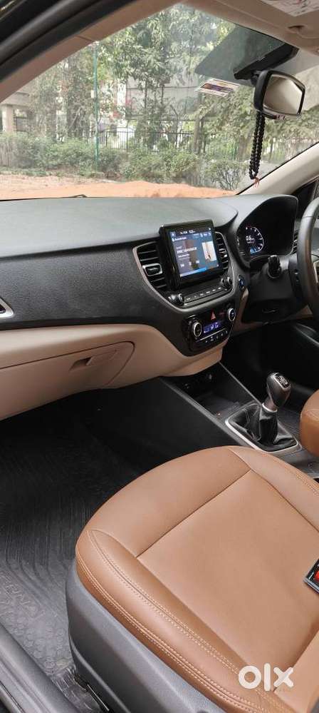 Hyundai Verna 1.5 Sx Petrol Mt, 2022, Petrol