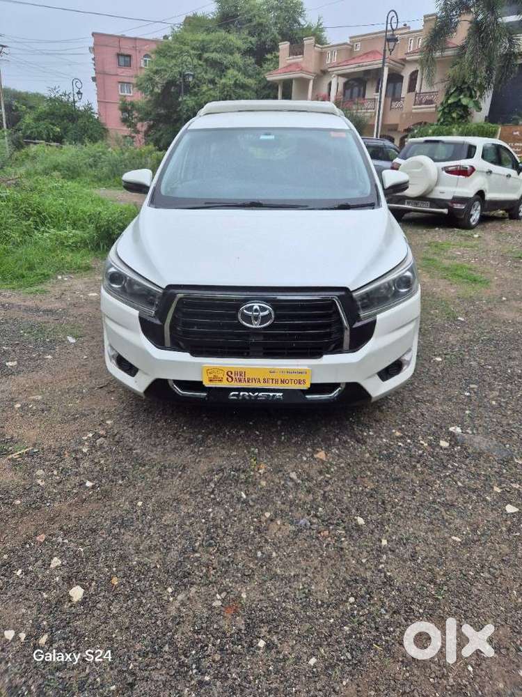 Toyota Innova Crysta 2.4 V, 2018, Diesel