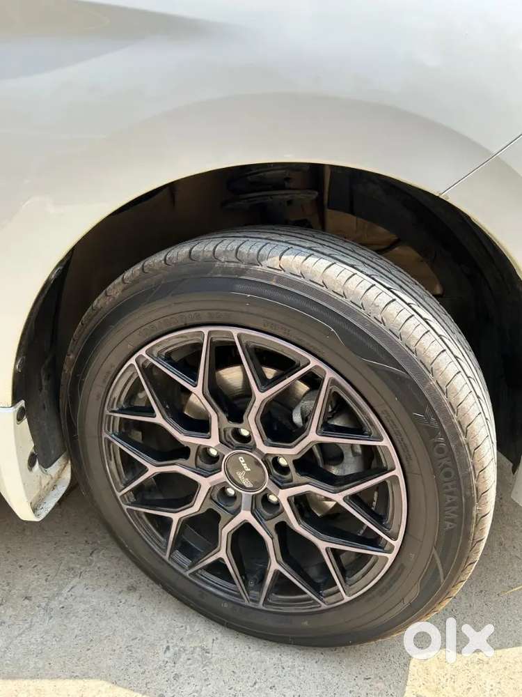 Maruti Suzuki Ertiga 2021 Petrol 65000 Km Driven