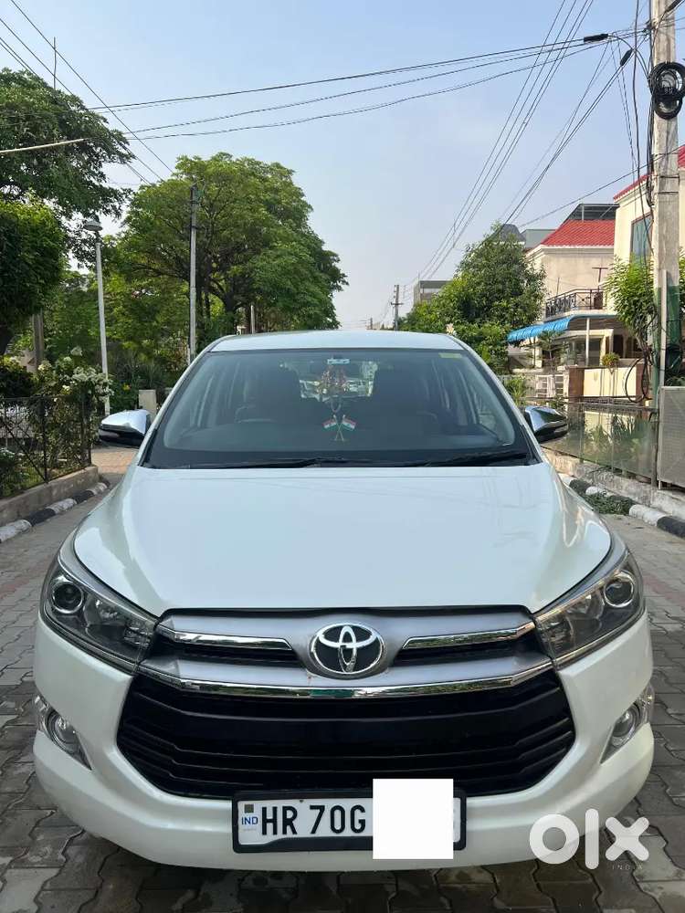 2.8 Top Model Innova Crysta 2016 Diesel Excellent Condition