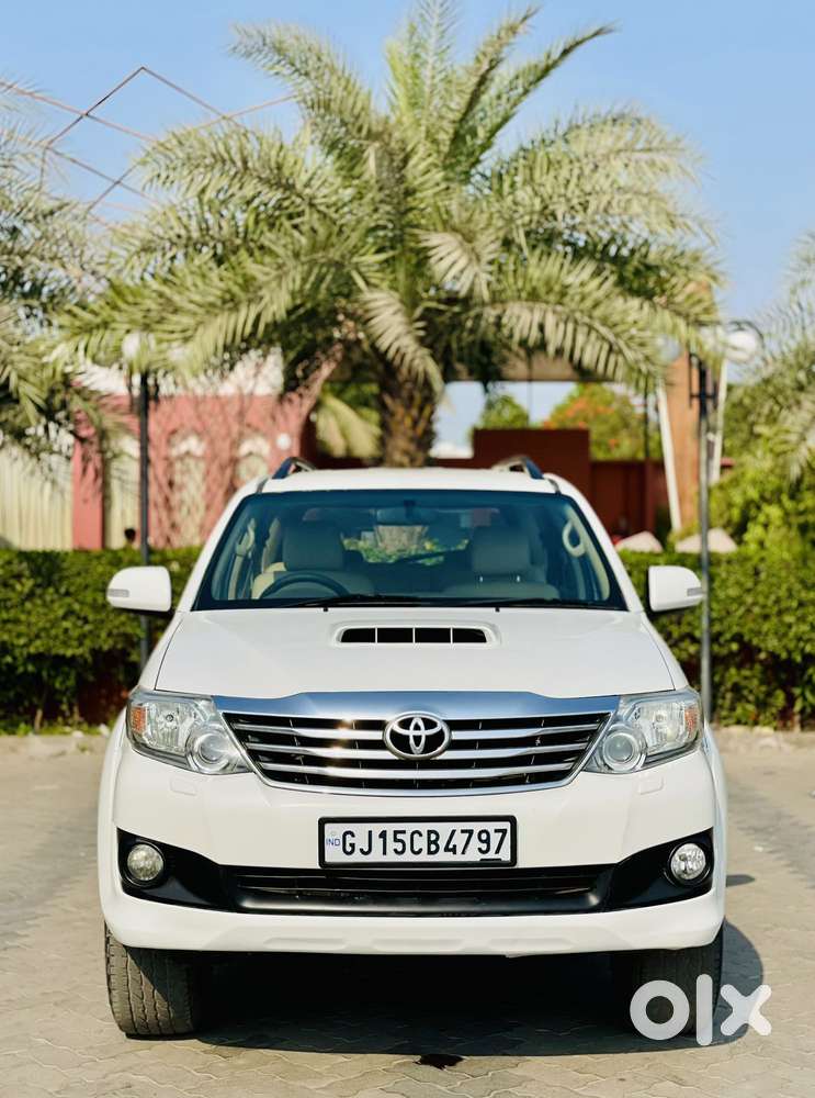 Toyota Fortuner 3.0 4x2 Automatic, 2013, Diesel